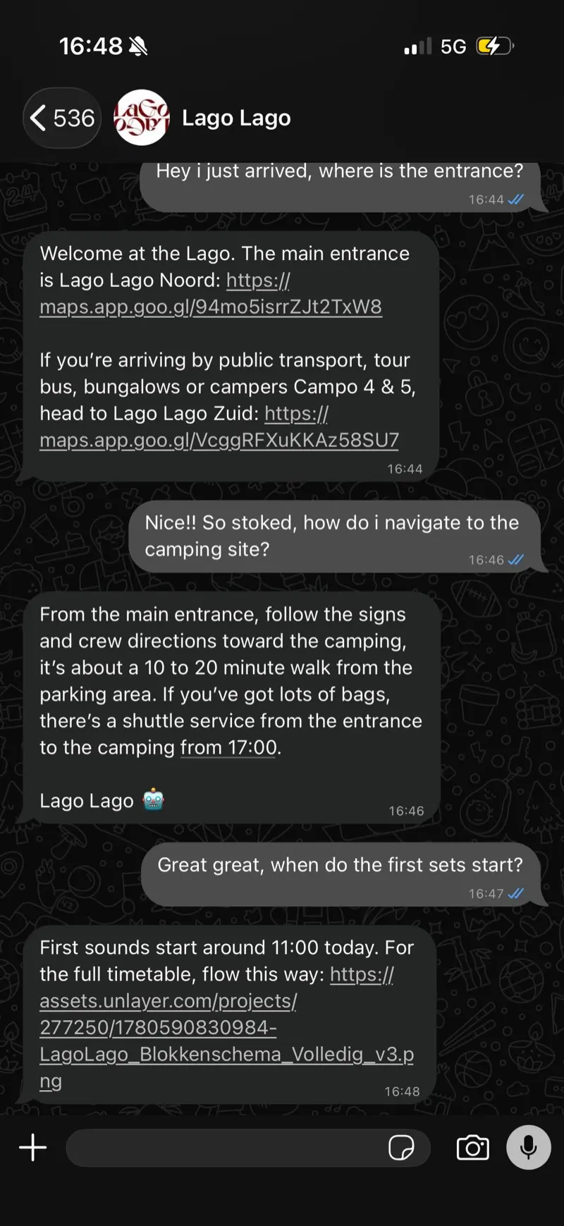 WhatsApp chat in which the agent answers questions about the entrance, the walk to the camping and set times